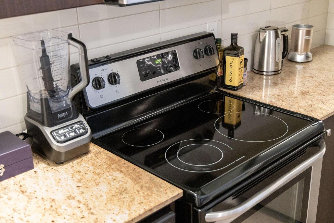 Beautiful Townhouse Near Yorkdale Mall, Wilson Subway Διαμέρισμα Τορόντο Εξωτερικό φωτογραφία